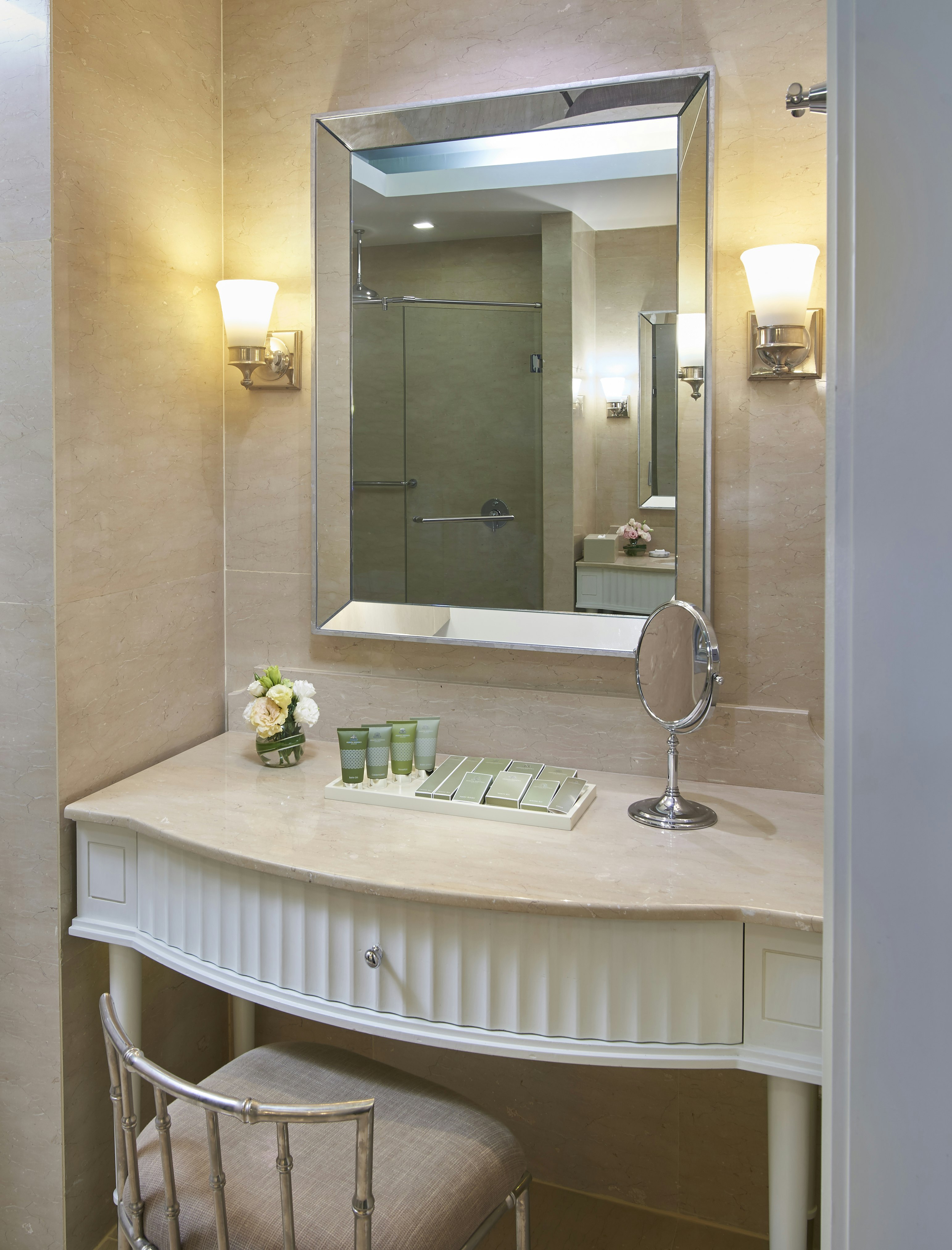 One Bedroom Suite Park View - Bathroom