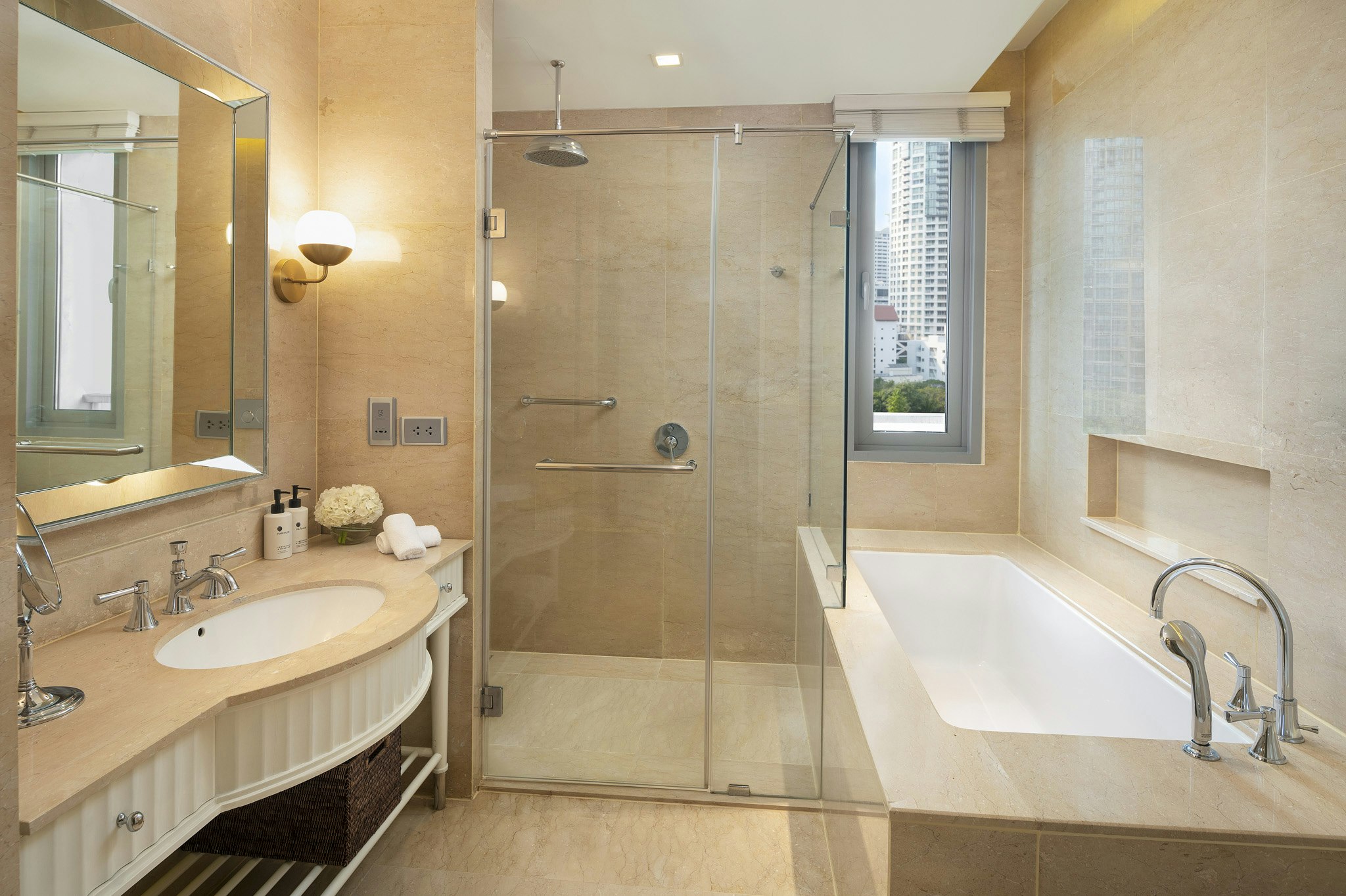 Junior Suite Prestige Bathroom