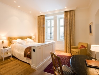 Other Hotel Services/Amenities