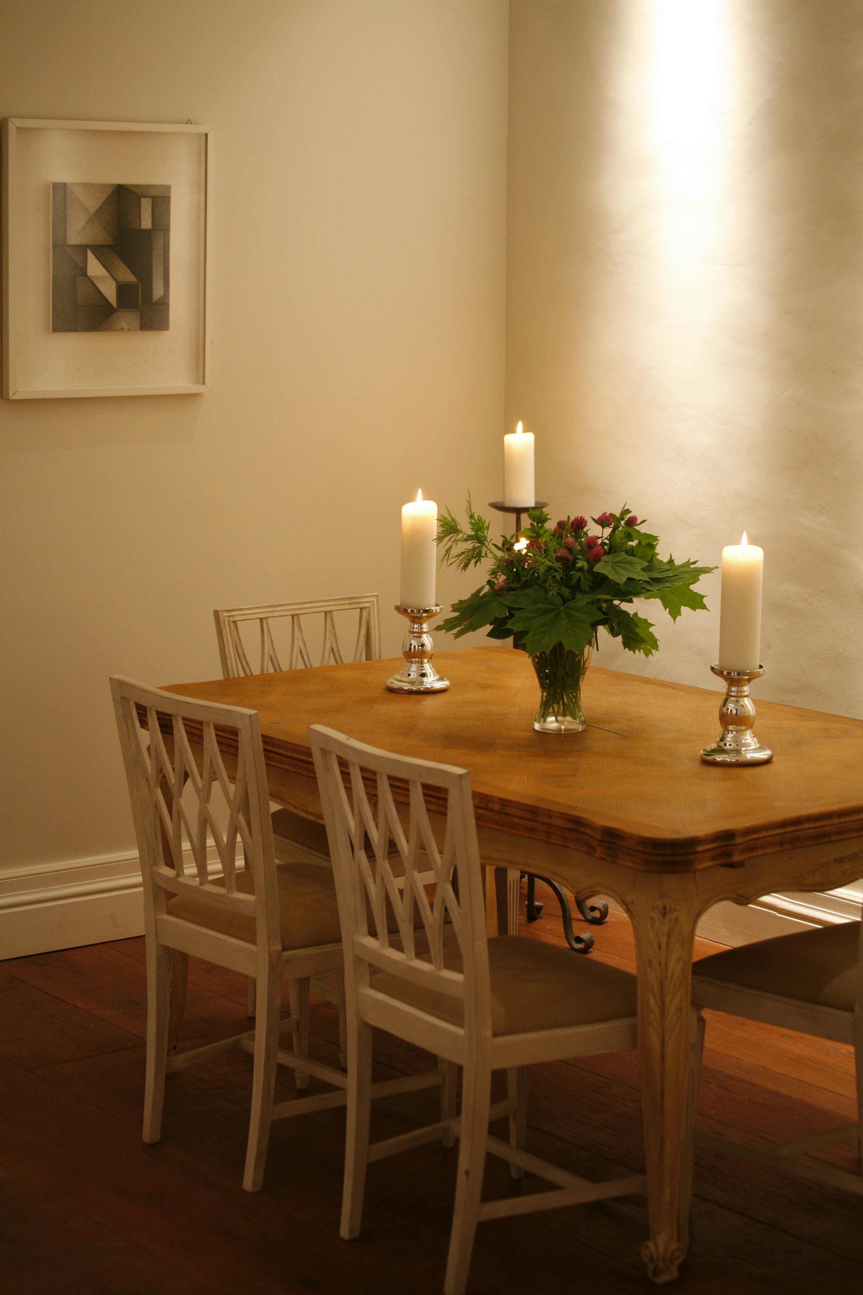 Reading table in the library
