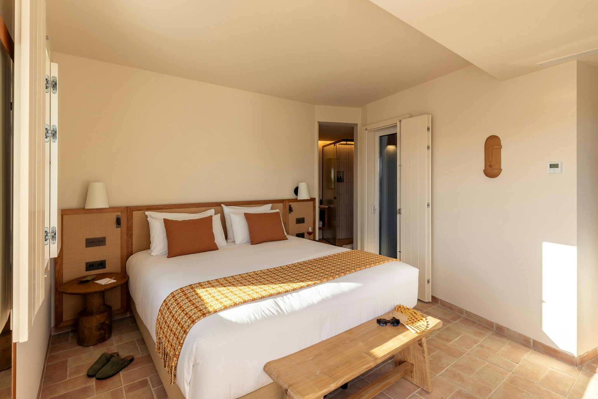 Medina Standard - Bedroom