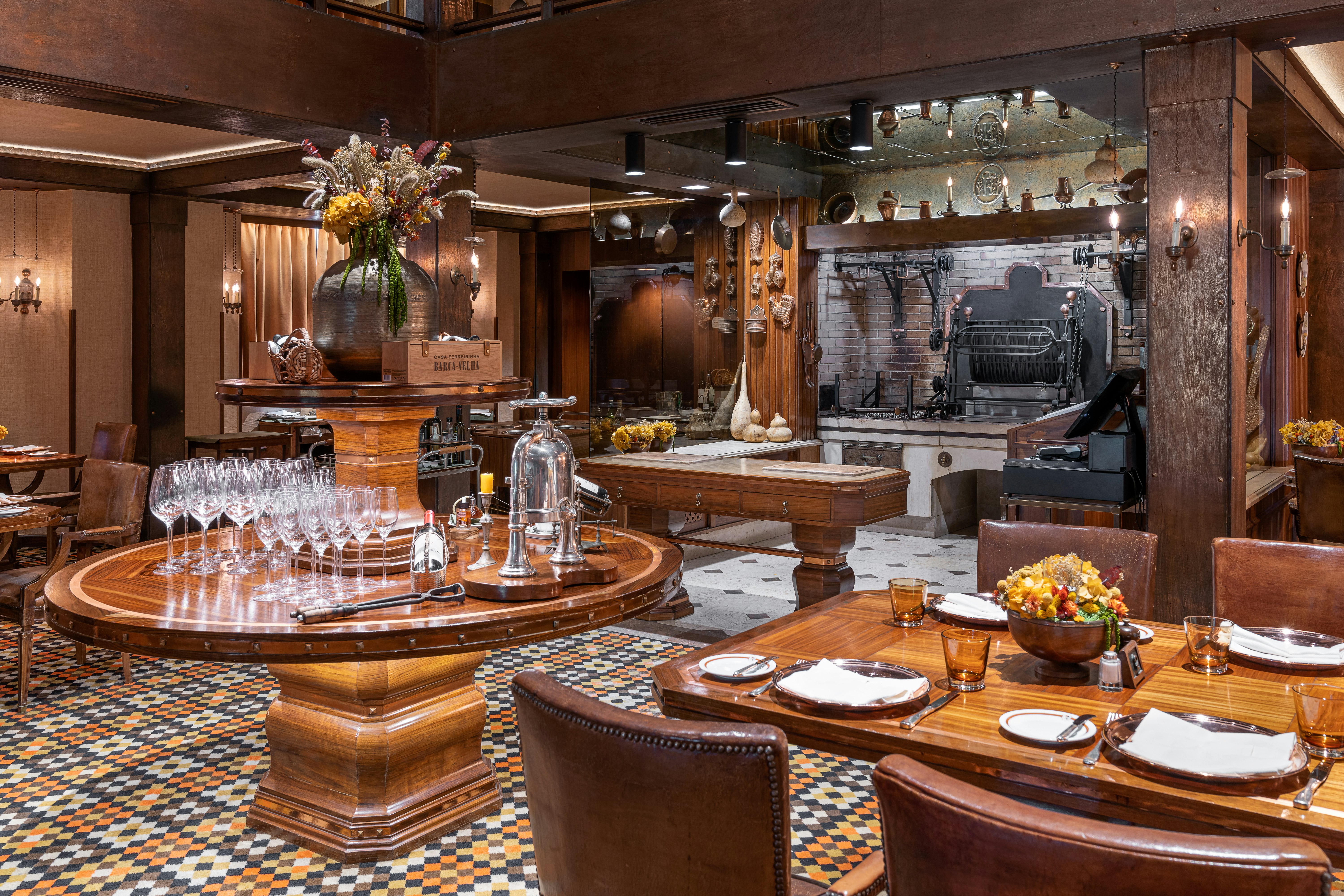 Hotel Palacio Grill Four Seasons