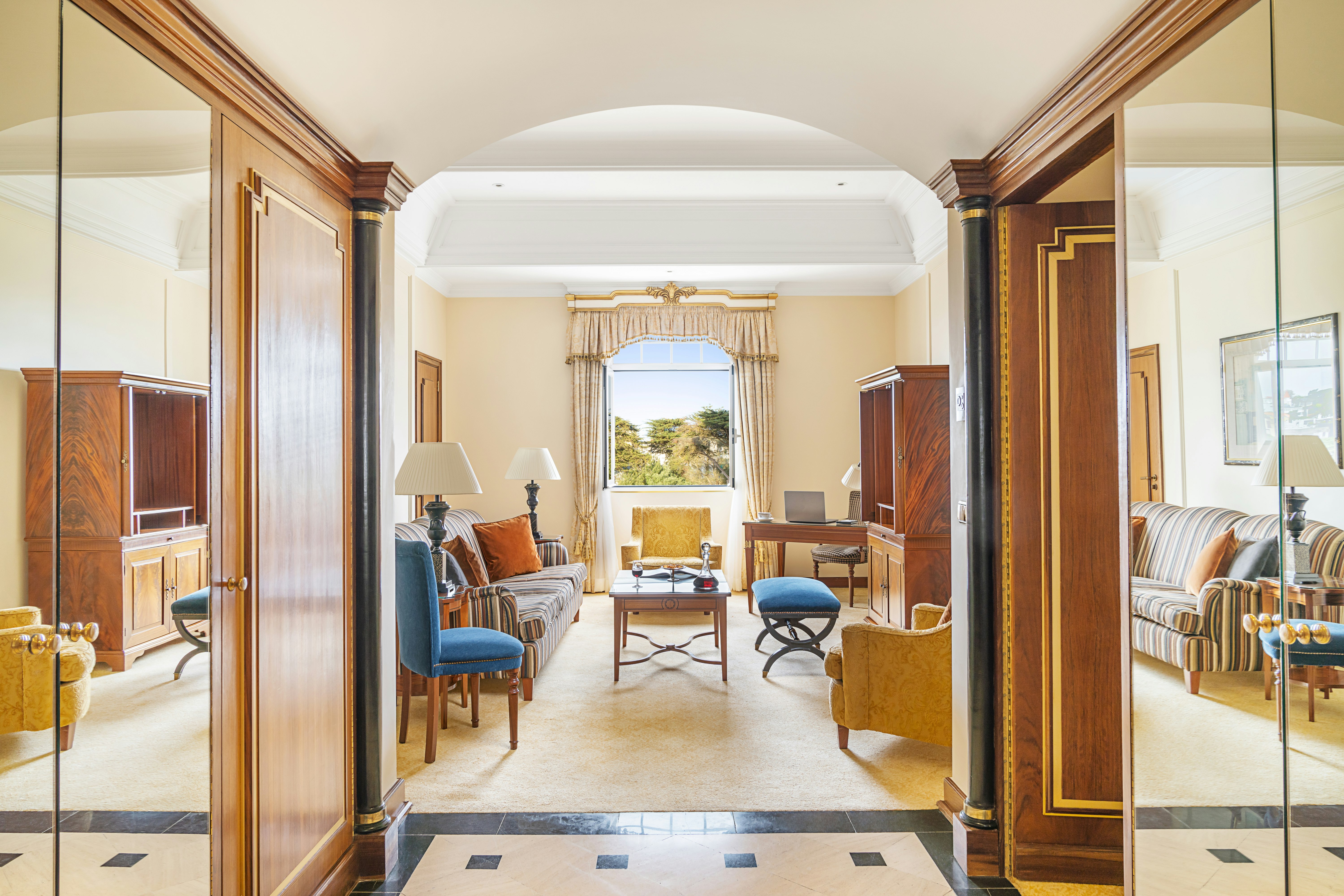 Hotel Palacio Deluxe Palacio Suites