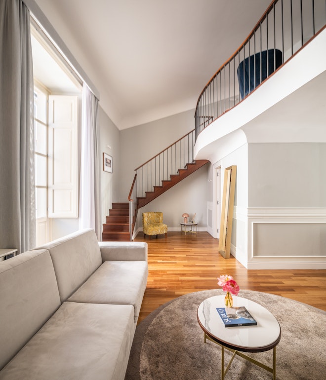 Junior Executive Suite - Living Area