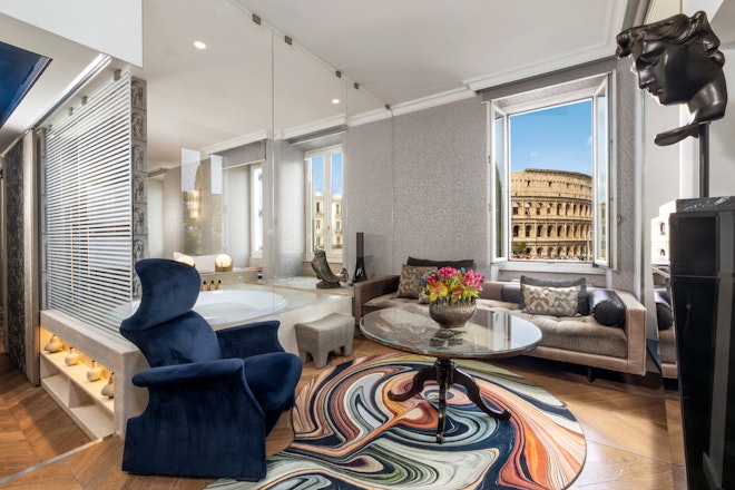 Colosseum Suite - Living Area
