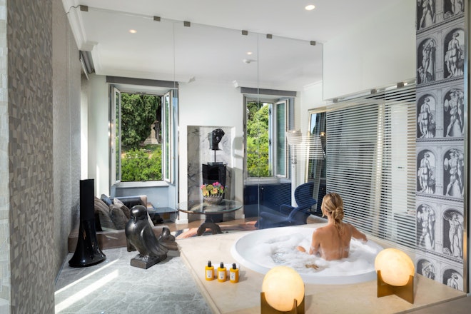 Colosseum Suite - Bathtub