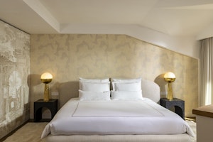 Lateran Gallery Suite - Bedroom