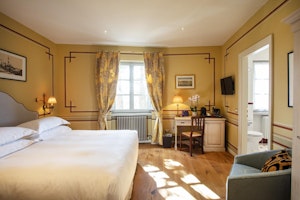 Superior Room - Bedroom