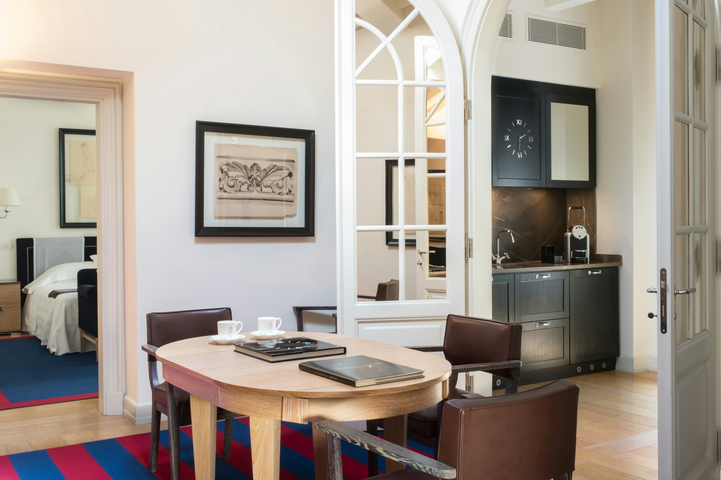 Premier Suite Leonardo Da Vinci - Dining Area