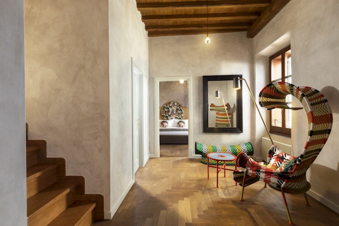 Family Suite Court View