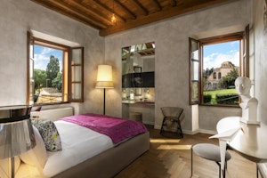 Family Suite Forum View