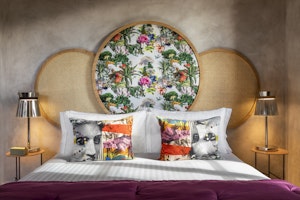 Family Suite Forum View