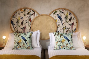 Family Suite Forum View