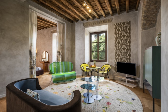 Family Suite Forum View