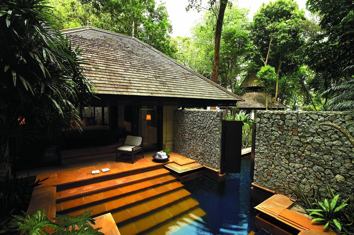 2 Bedroom Beach Front Estate - Pool