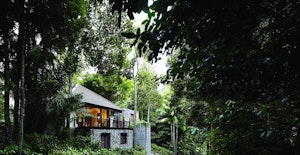 3 Bedroom Hilltop Estate - Exterior