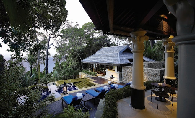 3 Bedroom Hilltop Estate - Exterior