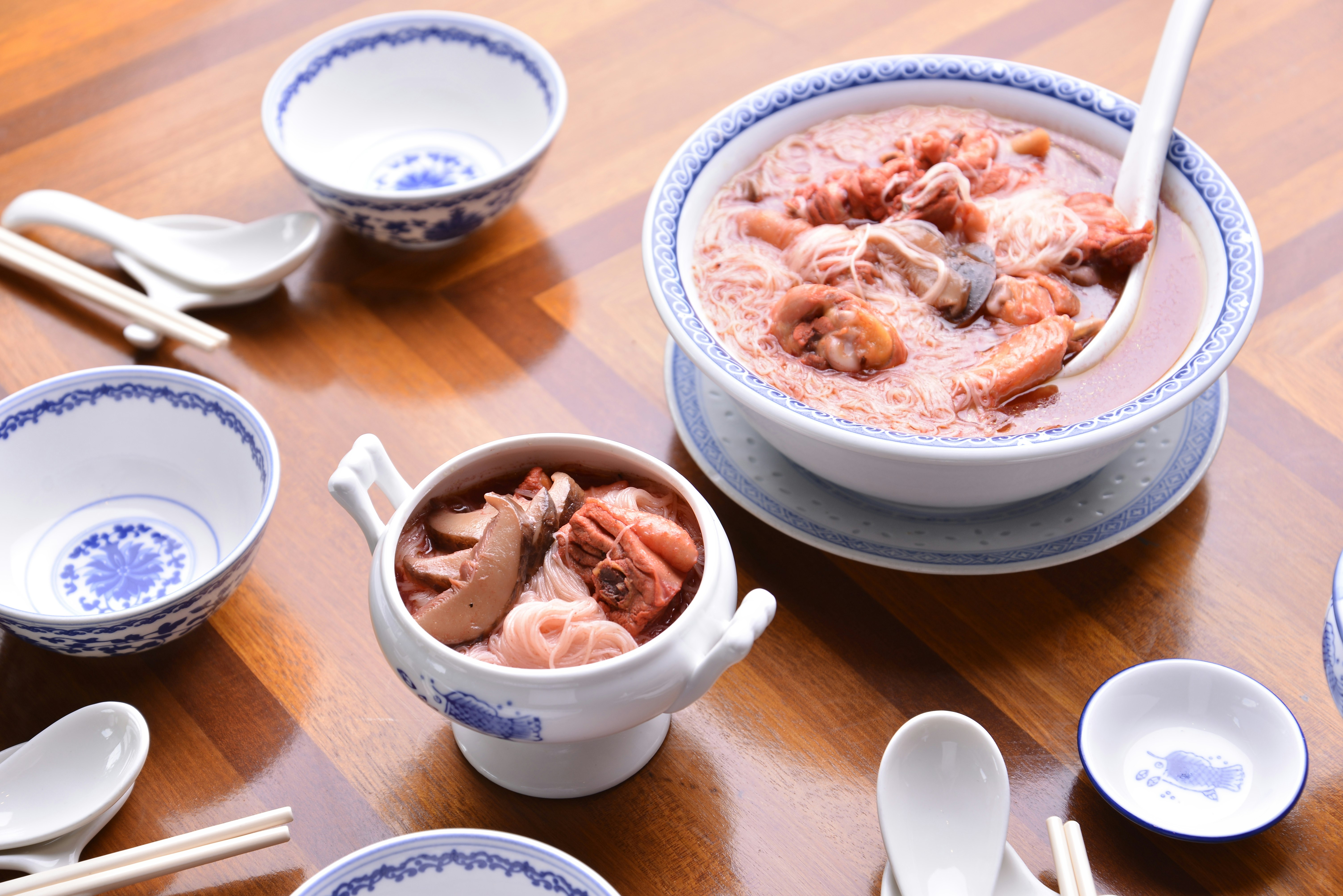 Red Rice Wine Mee Sua