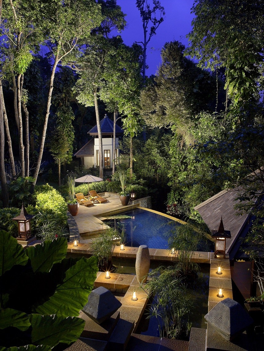 4 Bedroom Hilltop Estate - Pool