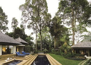 3 Bedroom Hilltop Estate - Pool