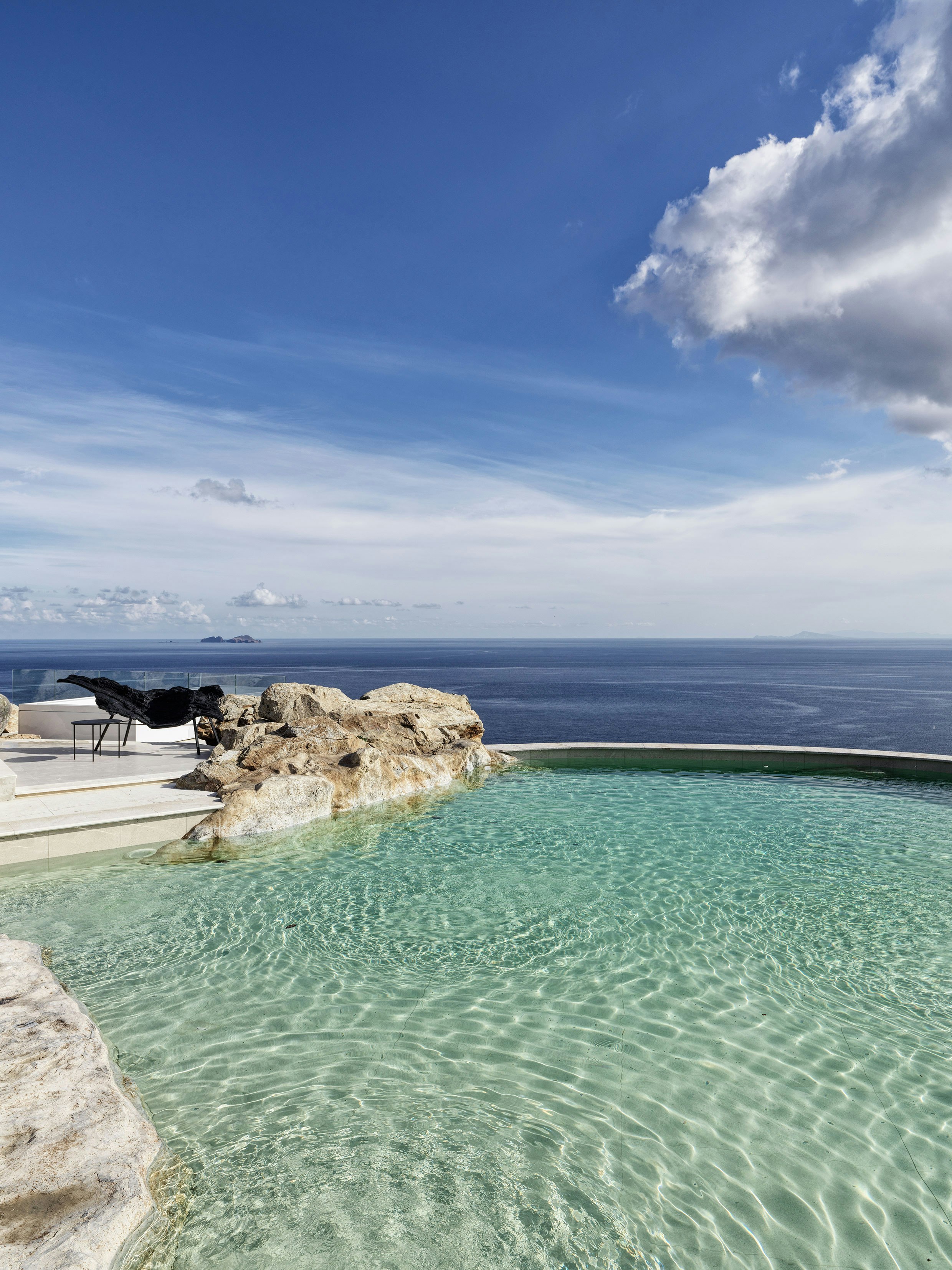 Two Bedroom Villa Poolside