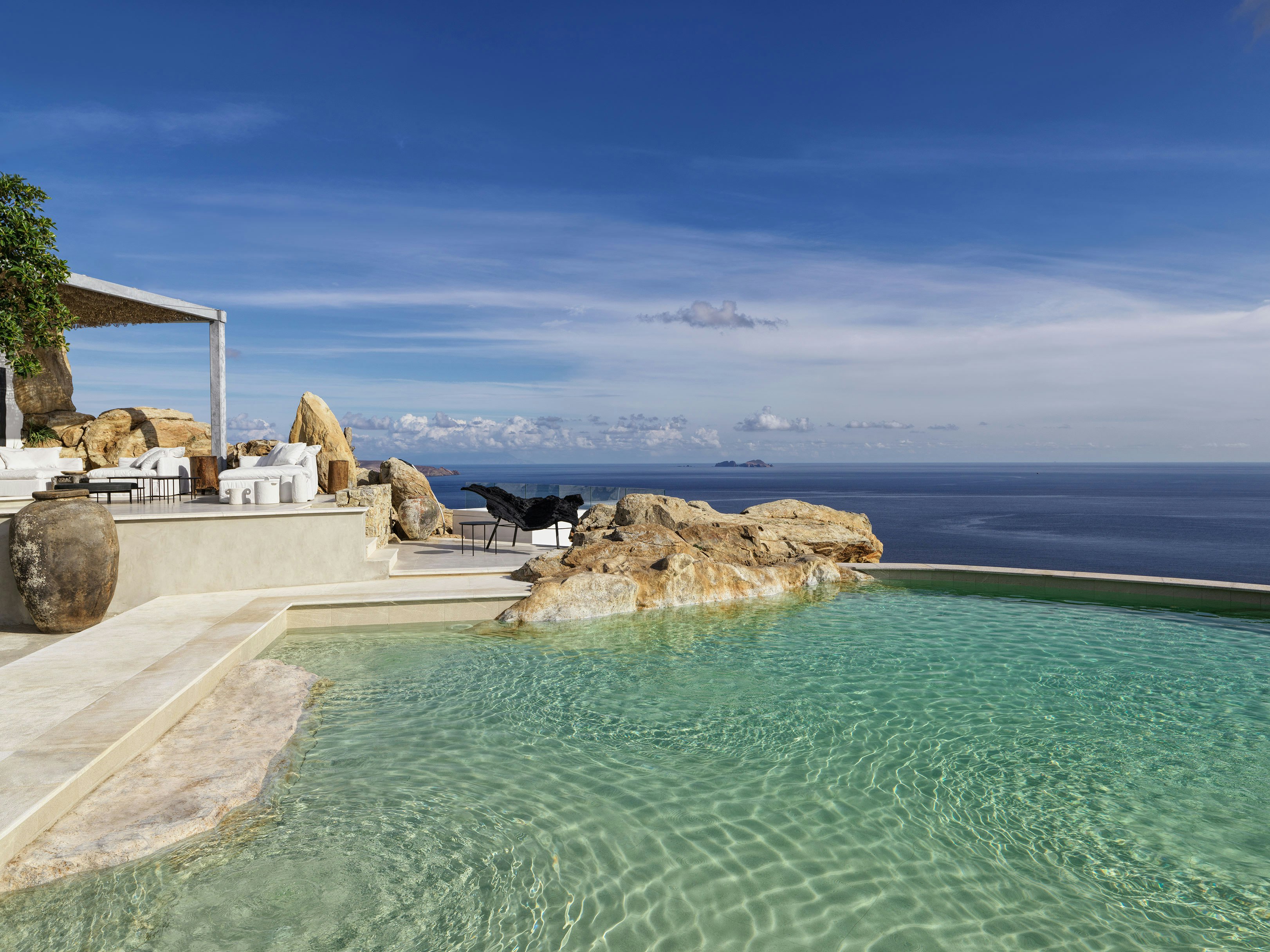 Two Bedroom Villa Poolside