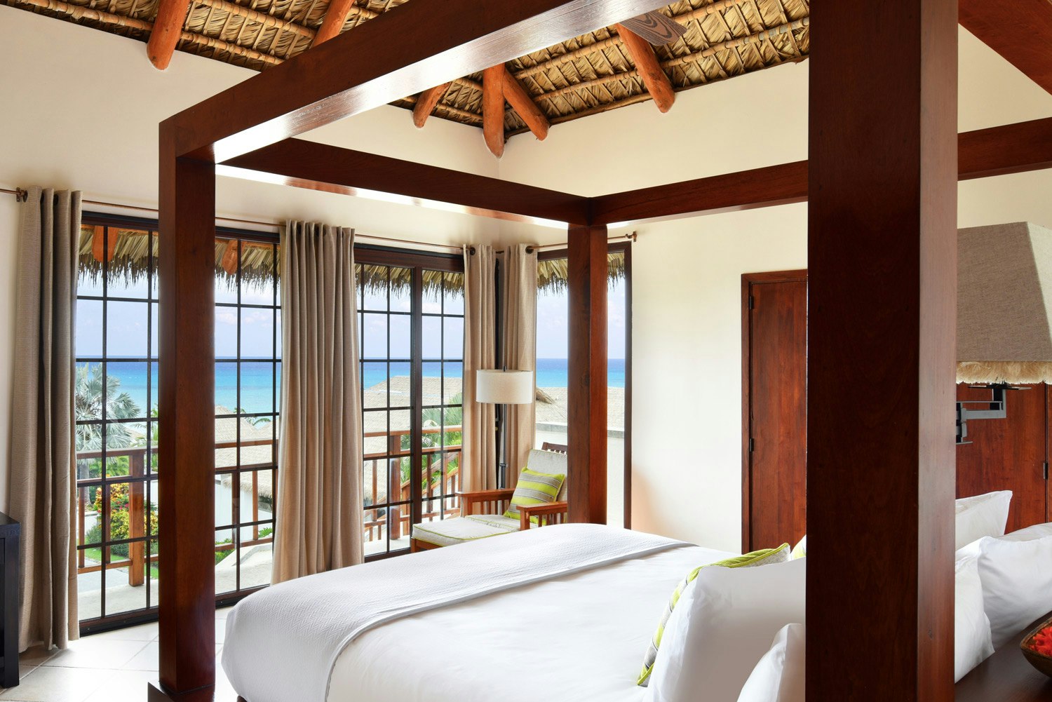 3 Bedroom Villa - King Suite Bedroom