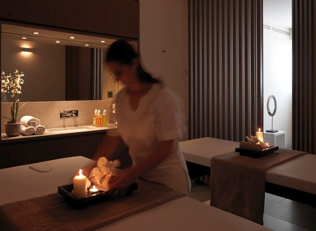 Couple Massage Cabin