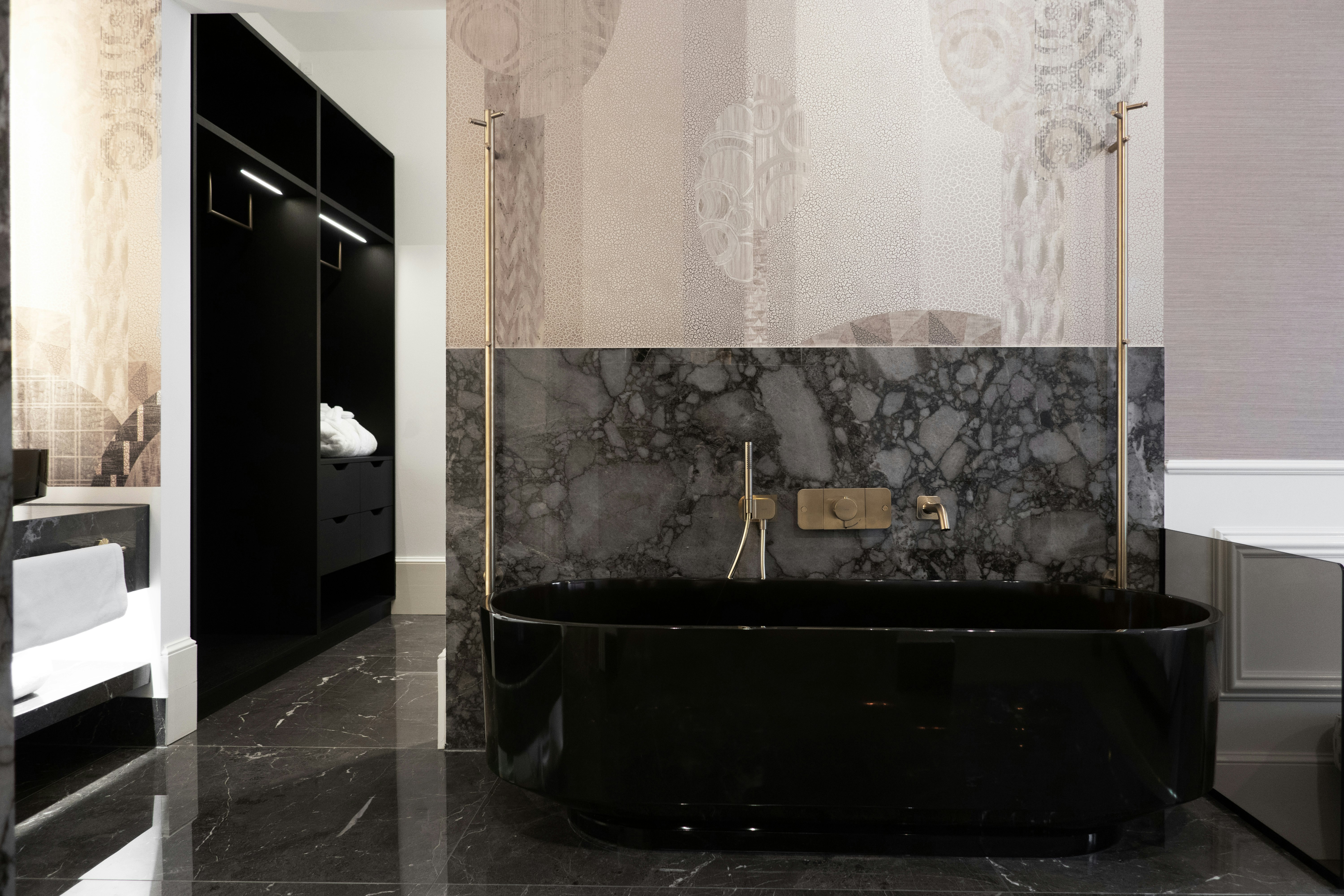 The Hilliger - Master Suite