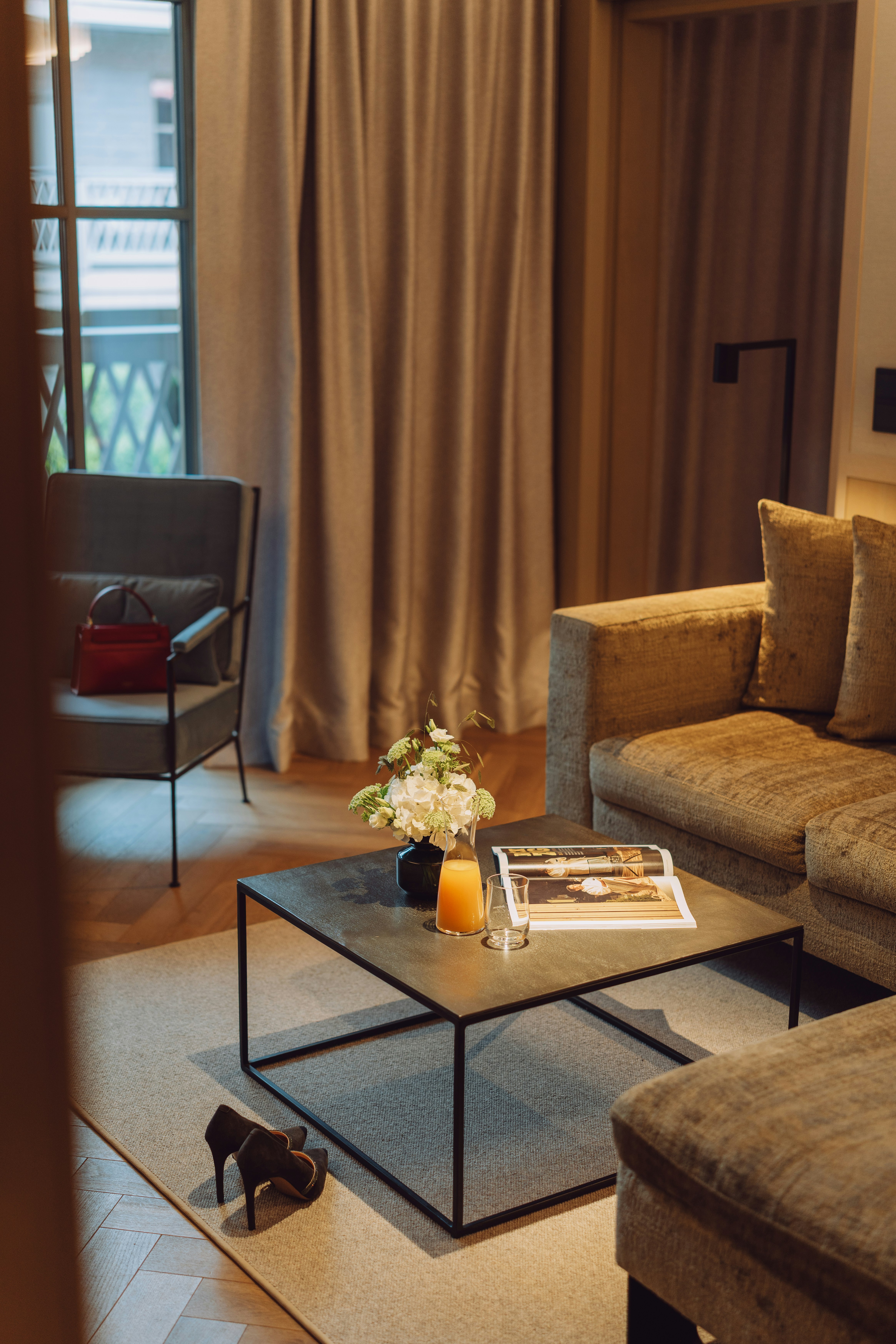 Superior Suite - Living Area