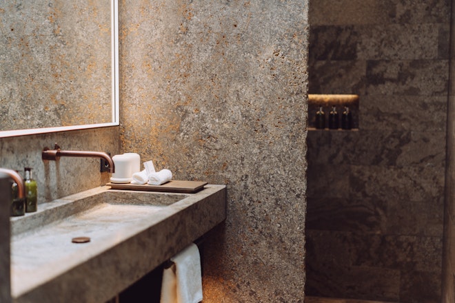 Alpen Alm Suite - Bathroom