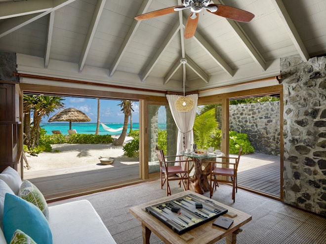 1 Bedroom Beach Cottage Lounge