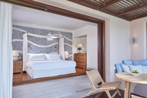 Island Suite Seaview Private Heated Pool