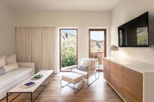 Deluxe Suite Seaview