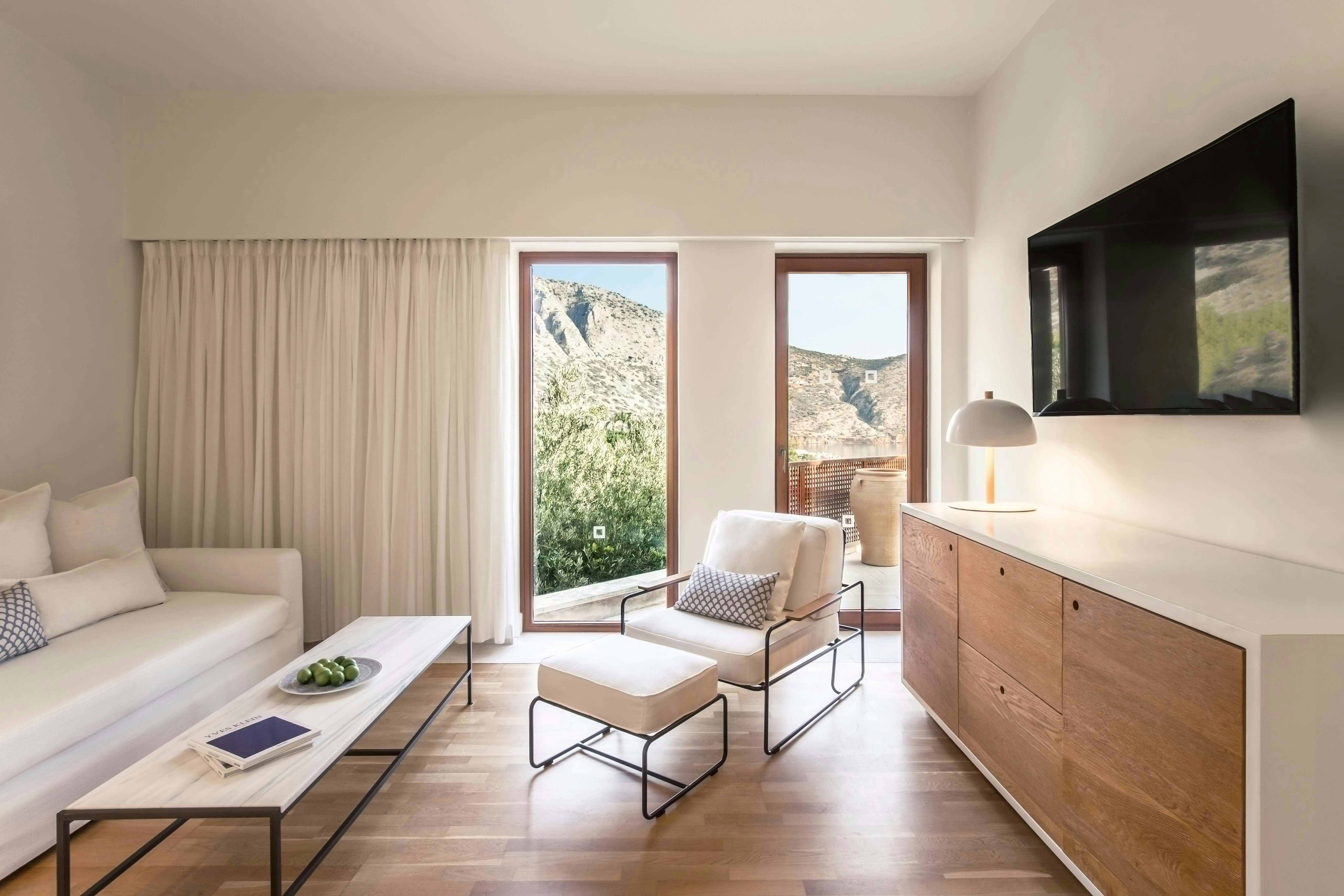 Deluxe Suite Seaview