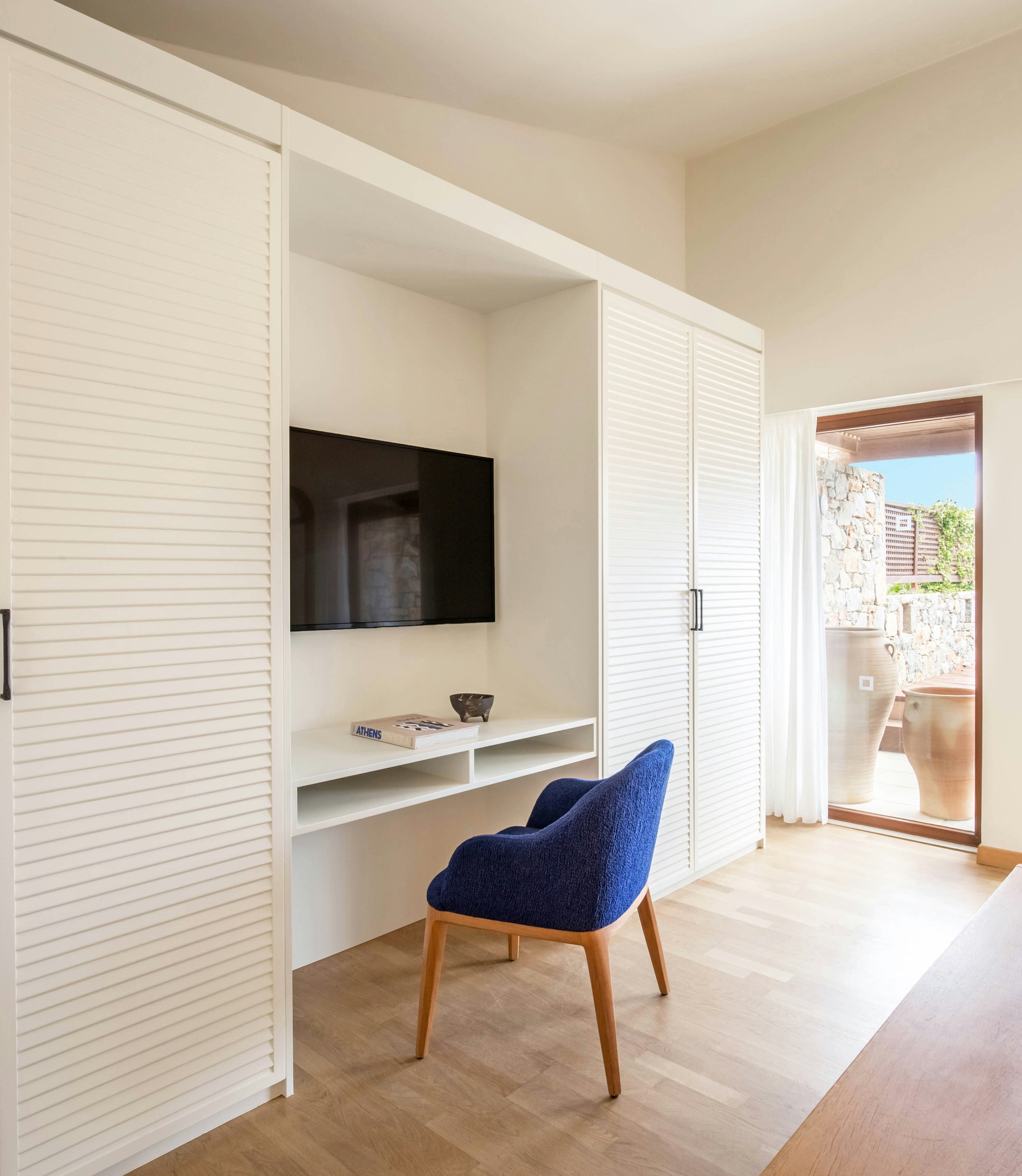 Blue Maisonette Suite Private Heated Pool