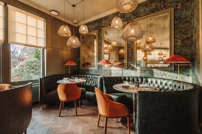 Flora Fauna Bar & Restaurant