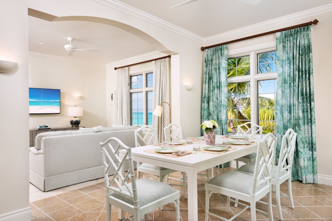 Oceanfront Luxury 3 Bedroom DIning Room