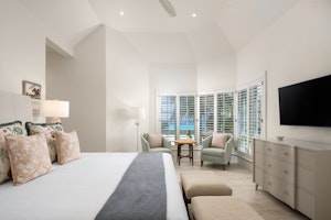 Premium Ocean Front Three Main Bedroom