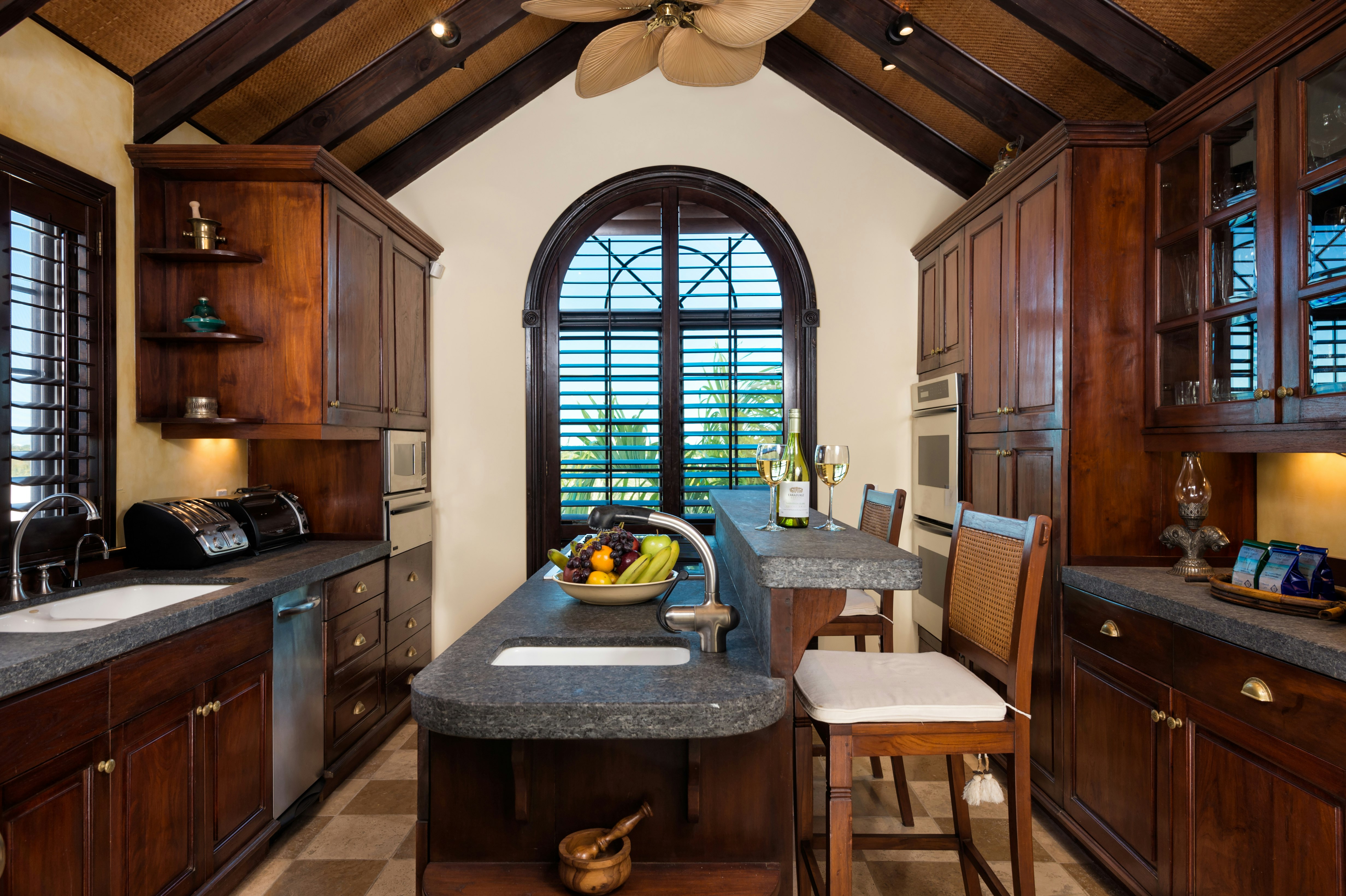 Nonsuch Penthouse - Kitchen