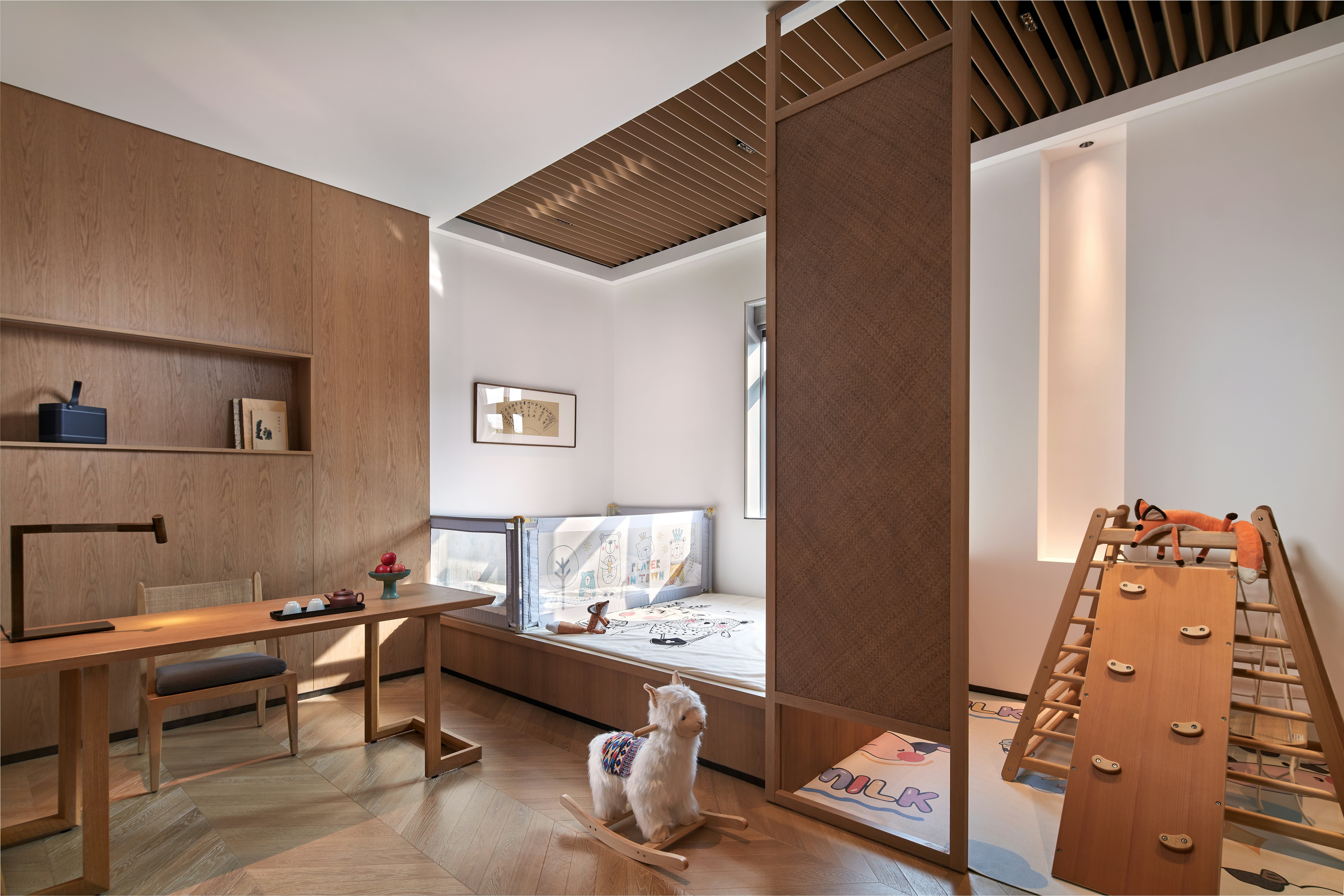 Parent-Child Room (Junior Suites)