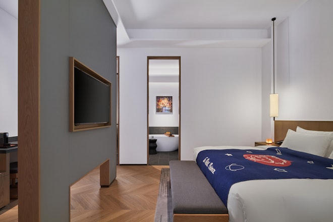 Parent-Child Room (Junior Suites)