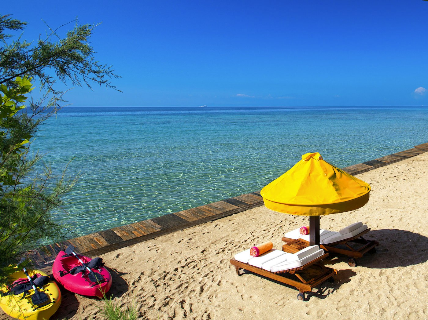 One Royal Spa Villa - Beach