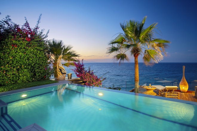 Private Pool with Sea View