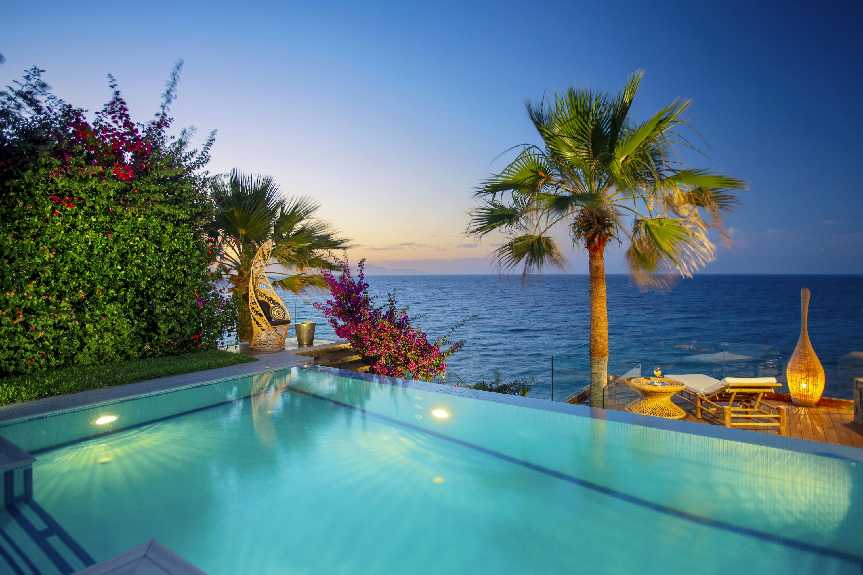 Private Pool with Sea View