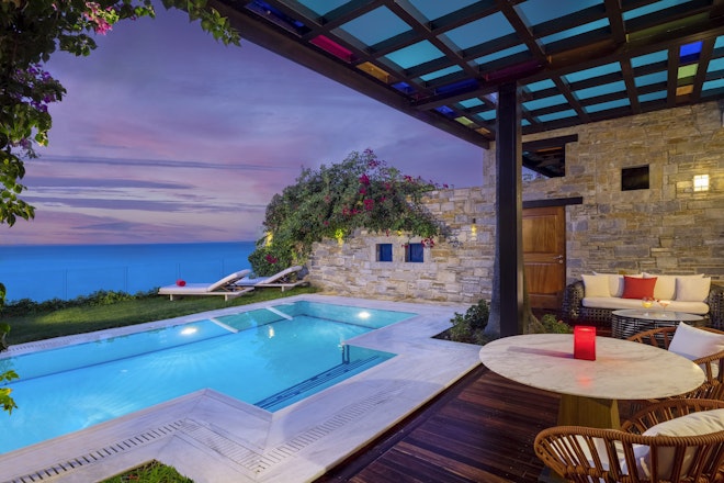 Deluxe Spa Villa - Terrace & Pool