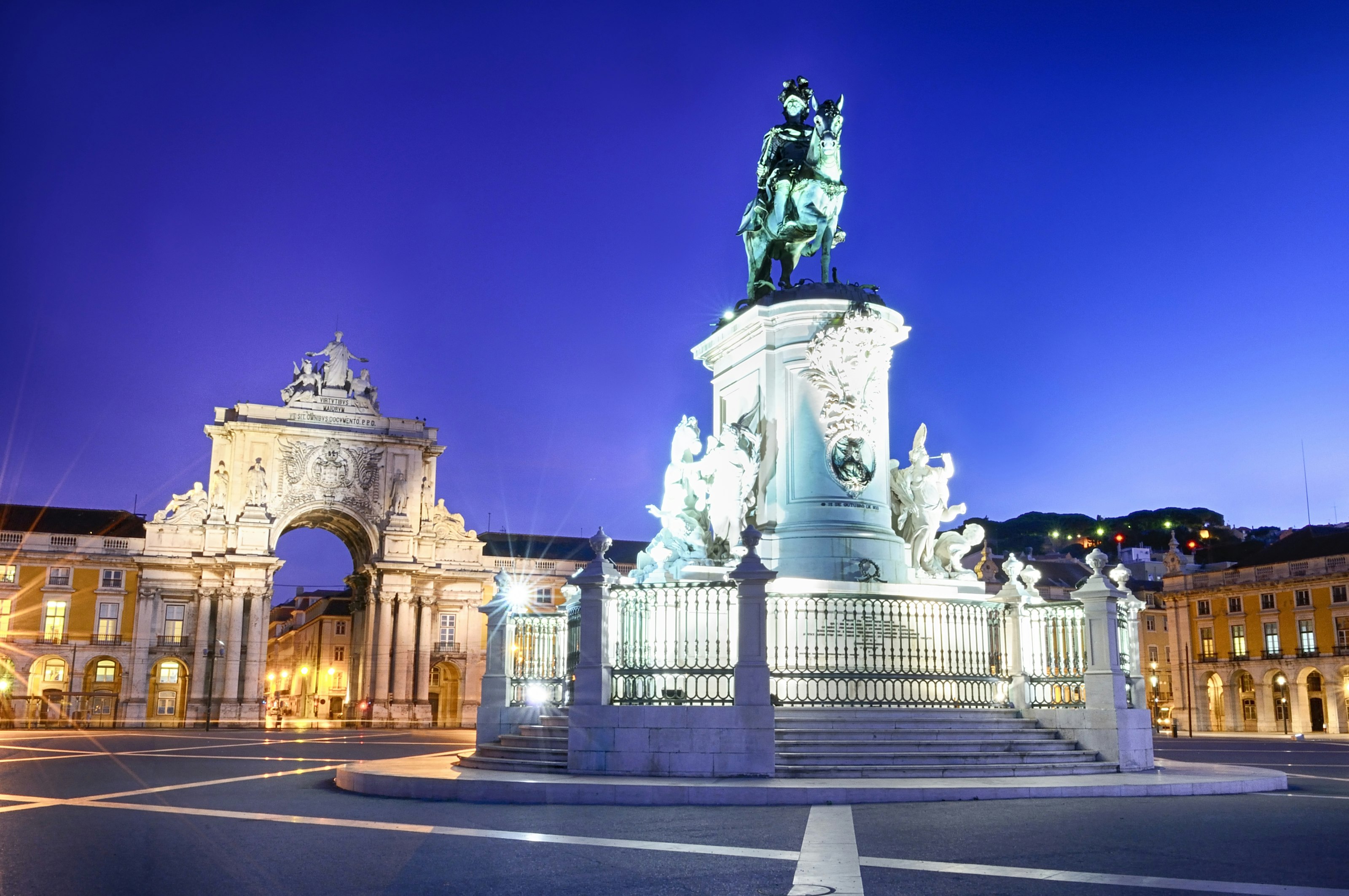Praça do Comercio at Night