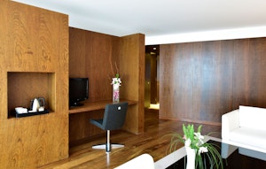 Suite Premium View