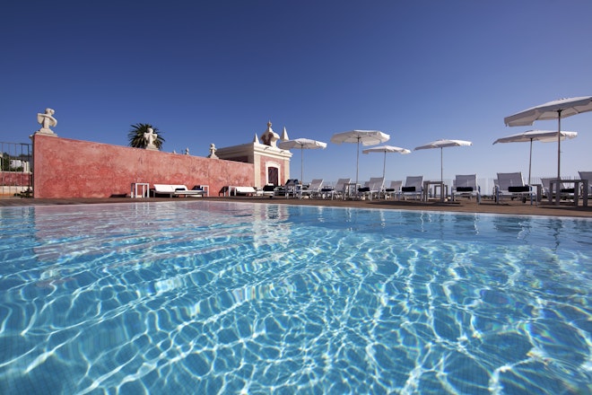 Outdoor Swimming Pool