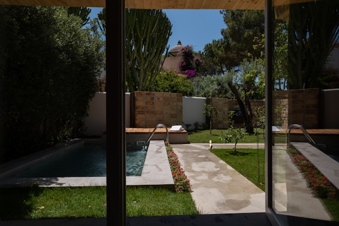 Master Suite with private pool